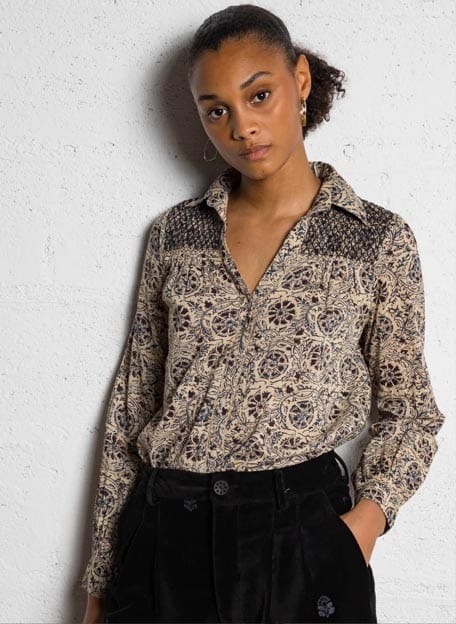 Blouse Phoebe  Iceblue - Maison Hotel