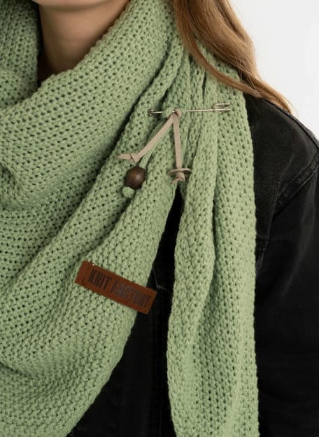 Coco Driehoek Sjaal Navy - Knit Factory - Afbeelding 2