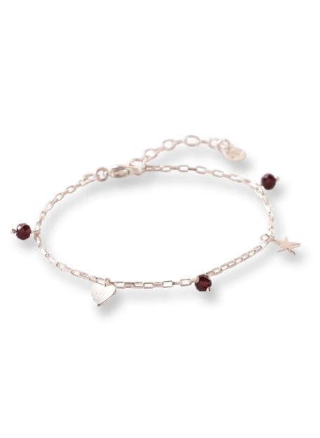 Charmed Garnet Arband - A Beautiful Story